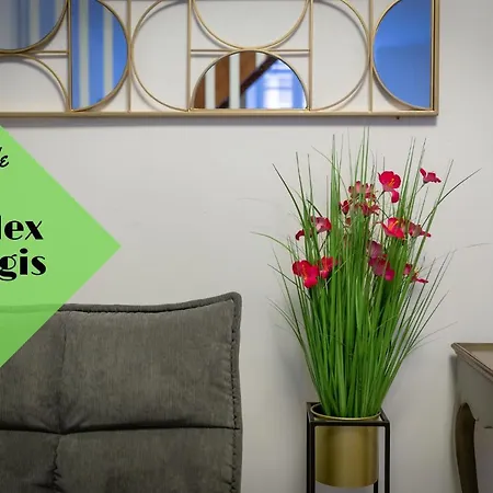 Le Logis - Lescapade-medievale Apartman *