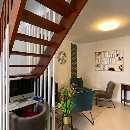 Le Logis - Lescapade-medievale