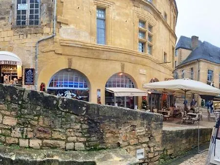 Le Logis - Lescapade-medievale Apartamento