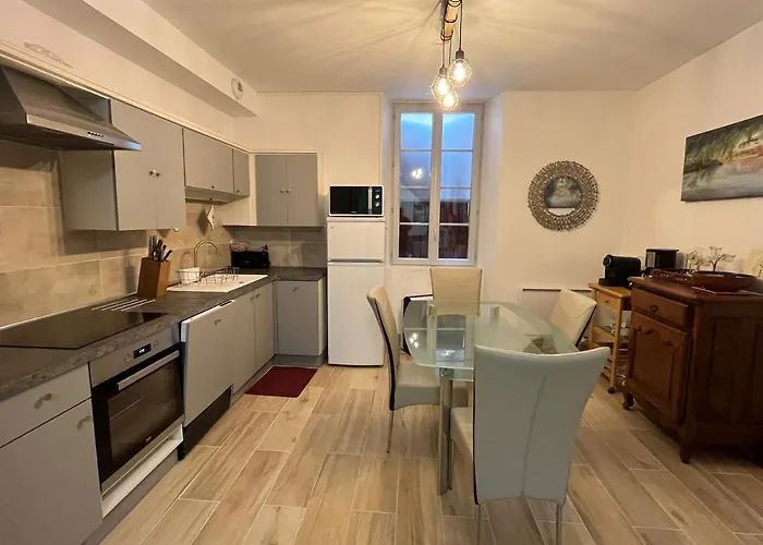 Le Logis - Lescapade-medievale